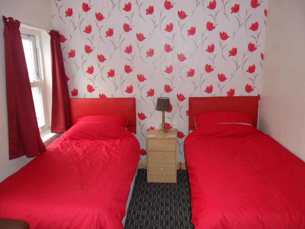 Amber Lodge Guest House เกรทยาร์มัธ ห้อง รูปภาพ